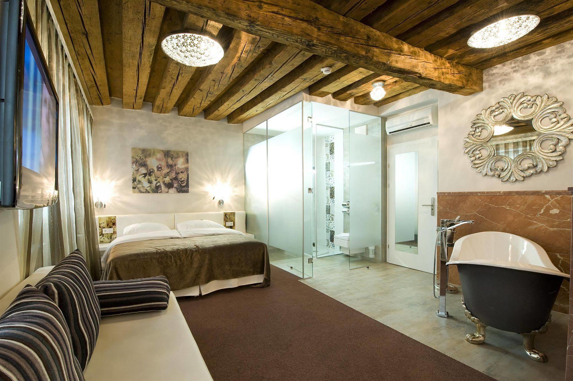 Boutiquehotel Am Dom Salzburg Ngoại thất bức ảnh